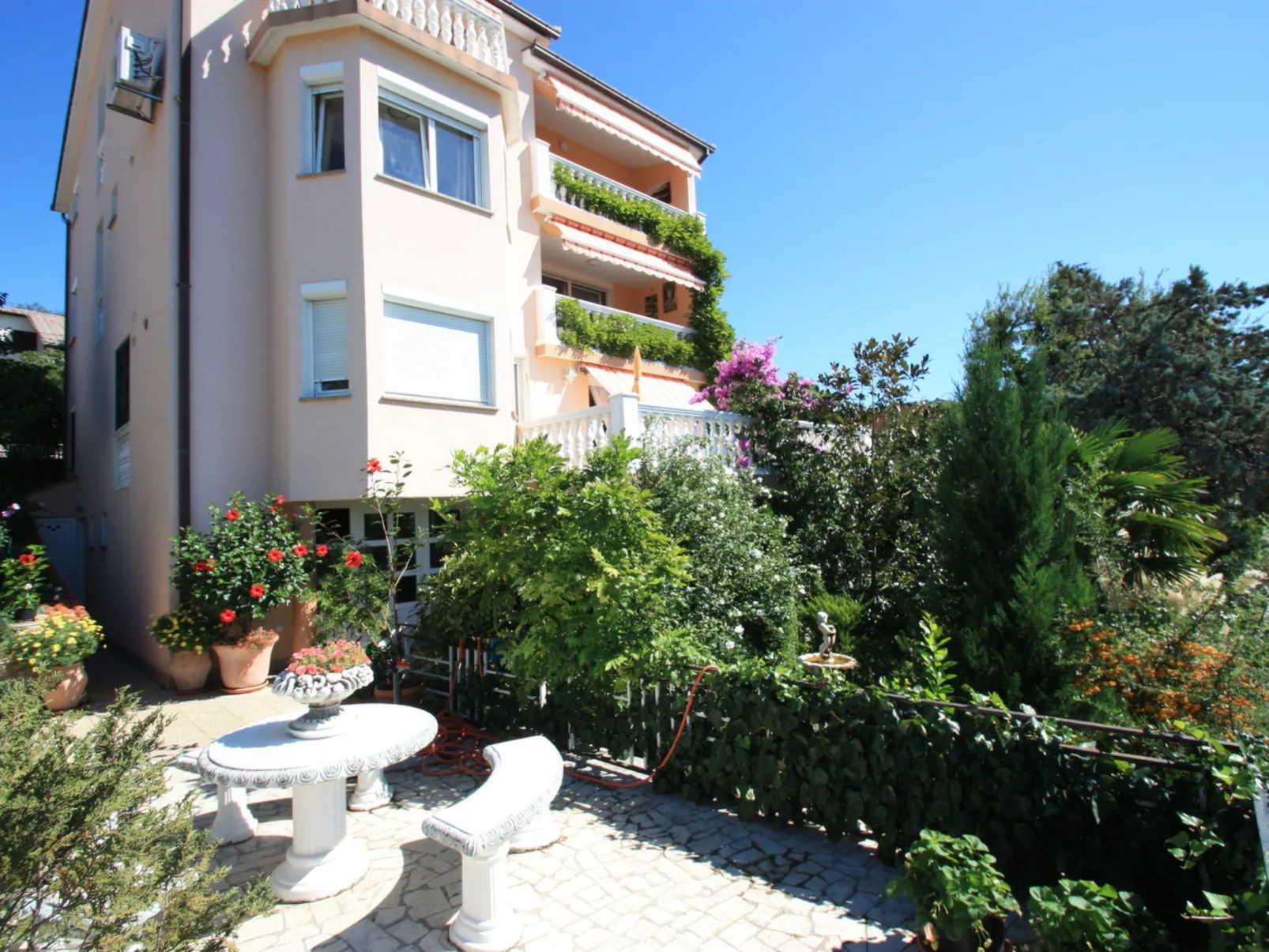 VILLA MANDICA 4 / HR-02469-06