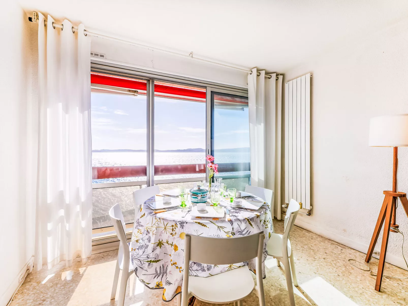 Le Grand Large - Binnen