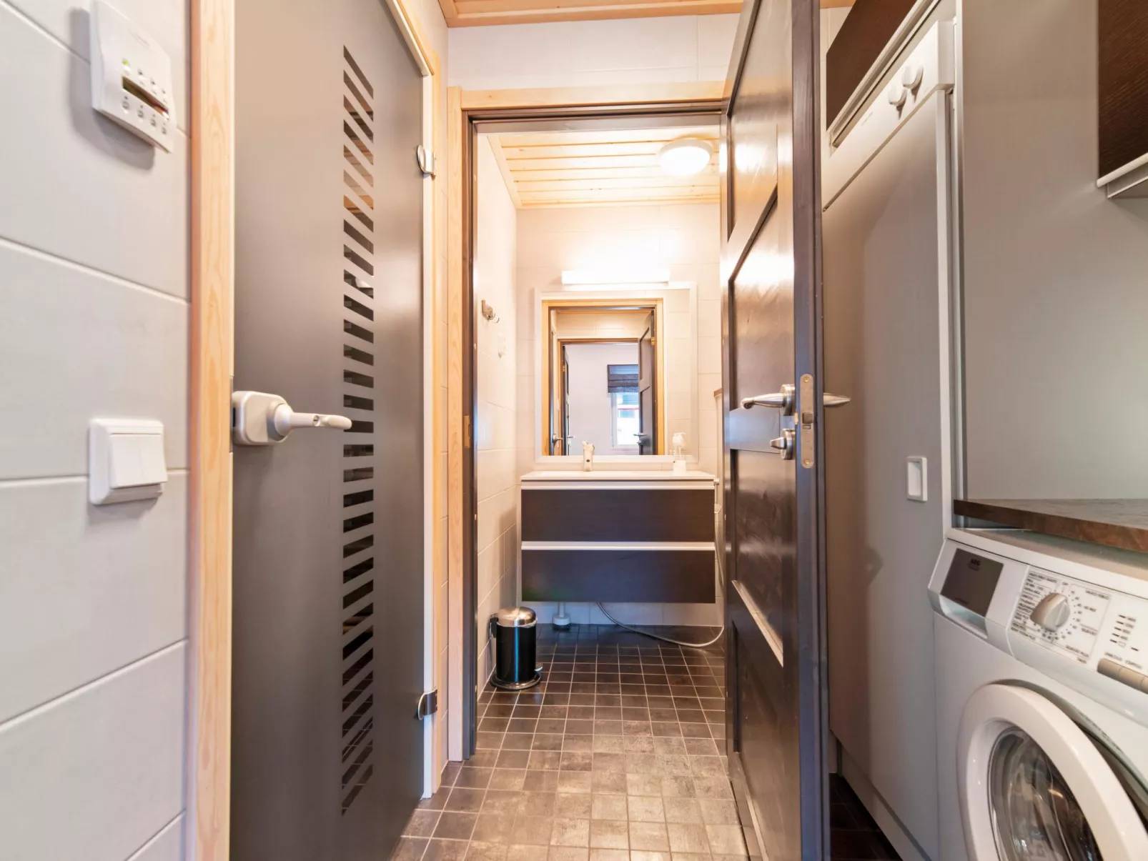 White dream a - Binnen