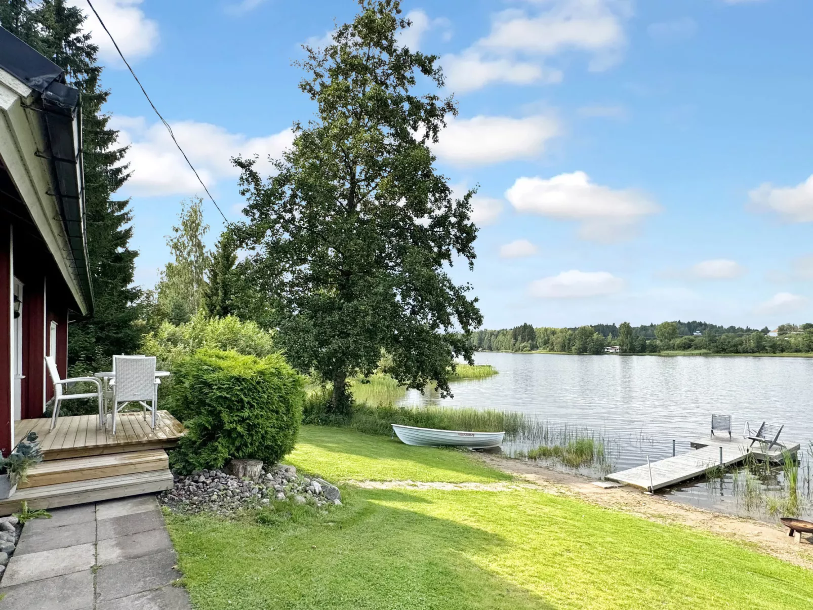 Peukaloinen - Binnen