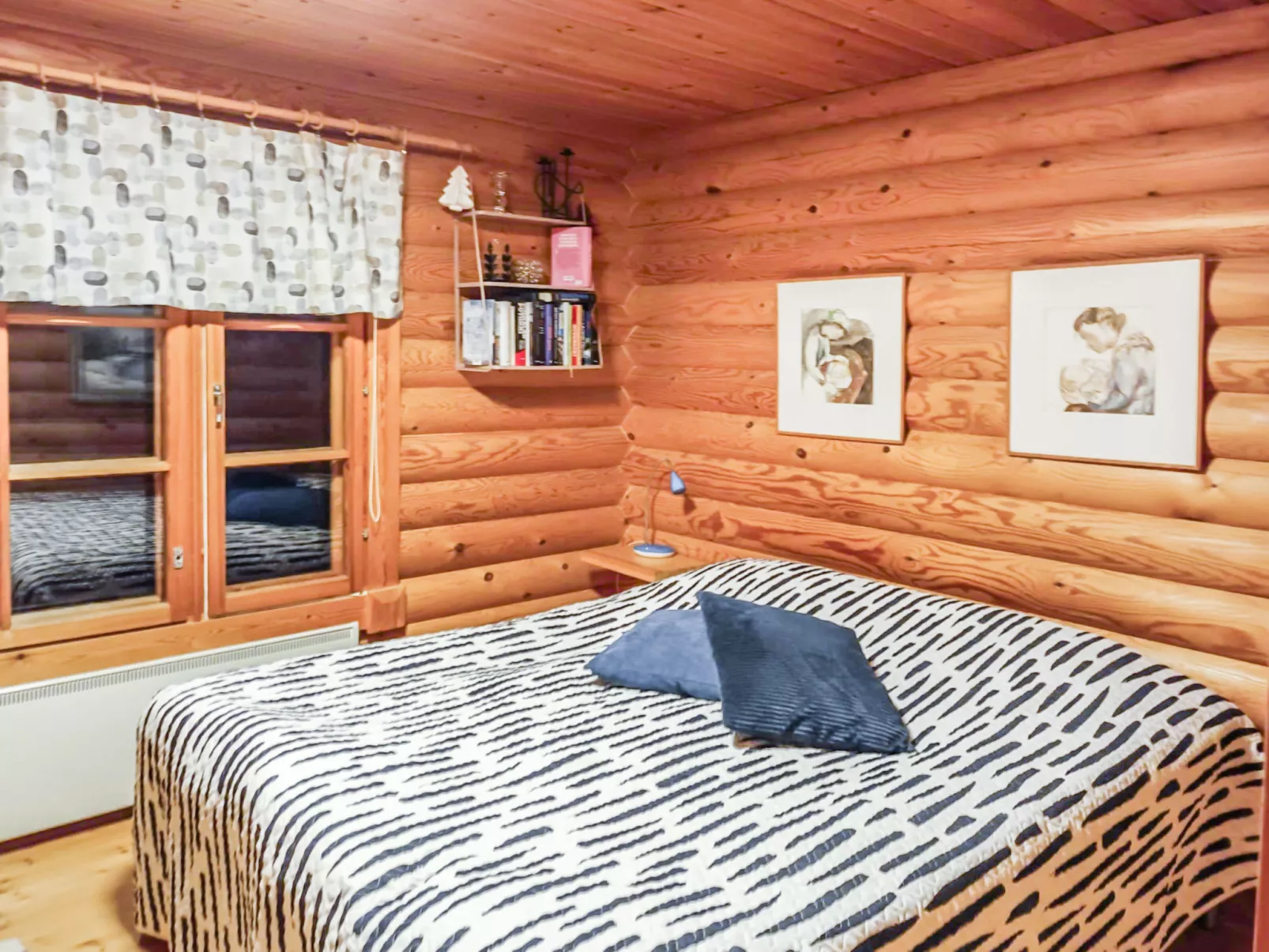 Varilan lomamajat nr2 - Binnen