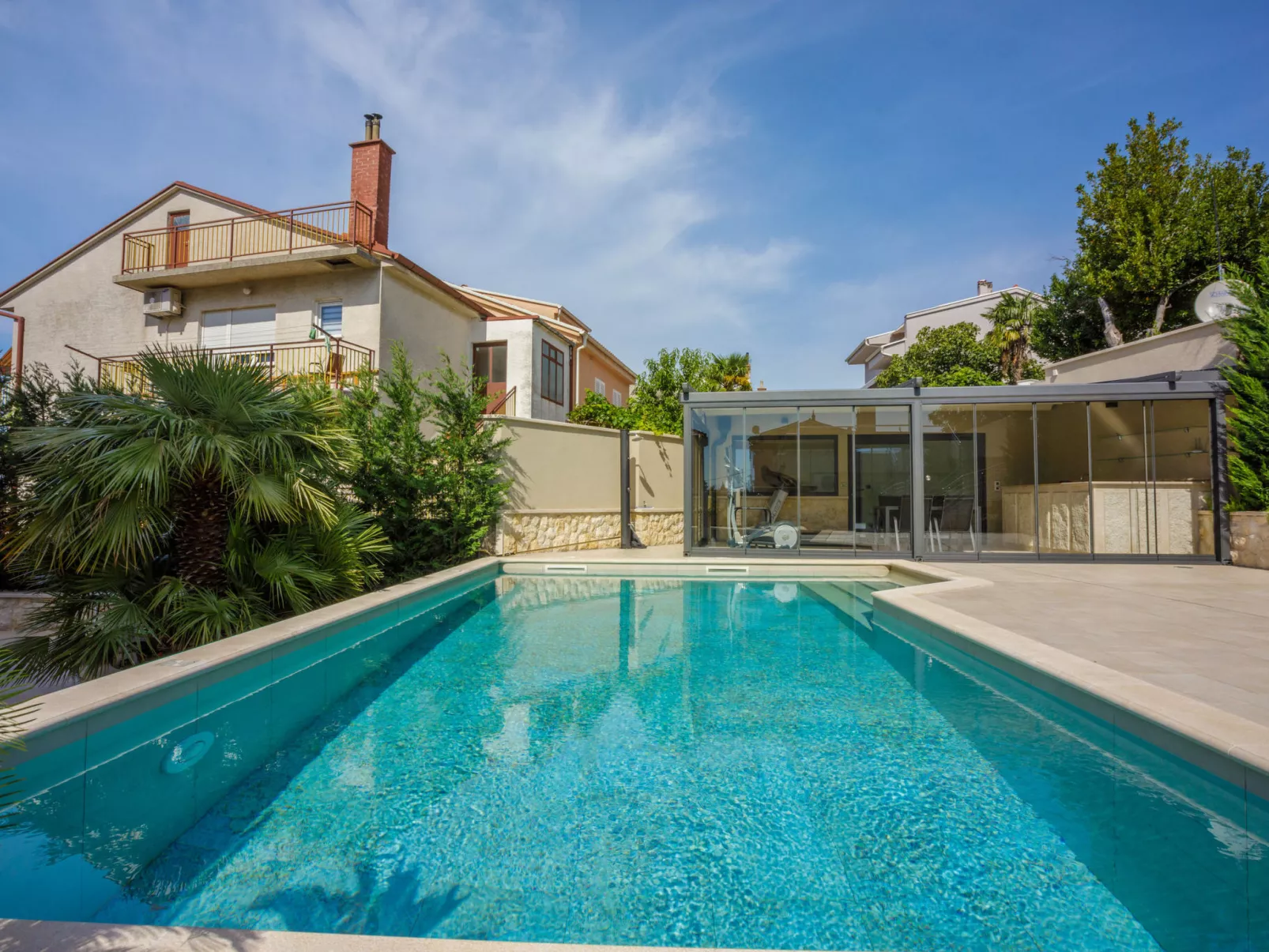 Dita 2 / HR-10485-02