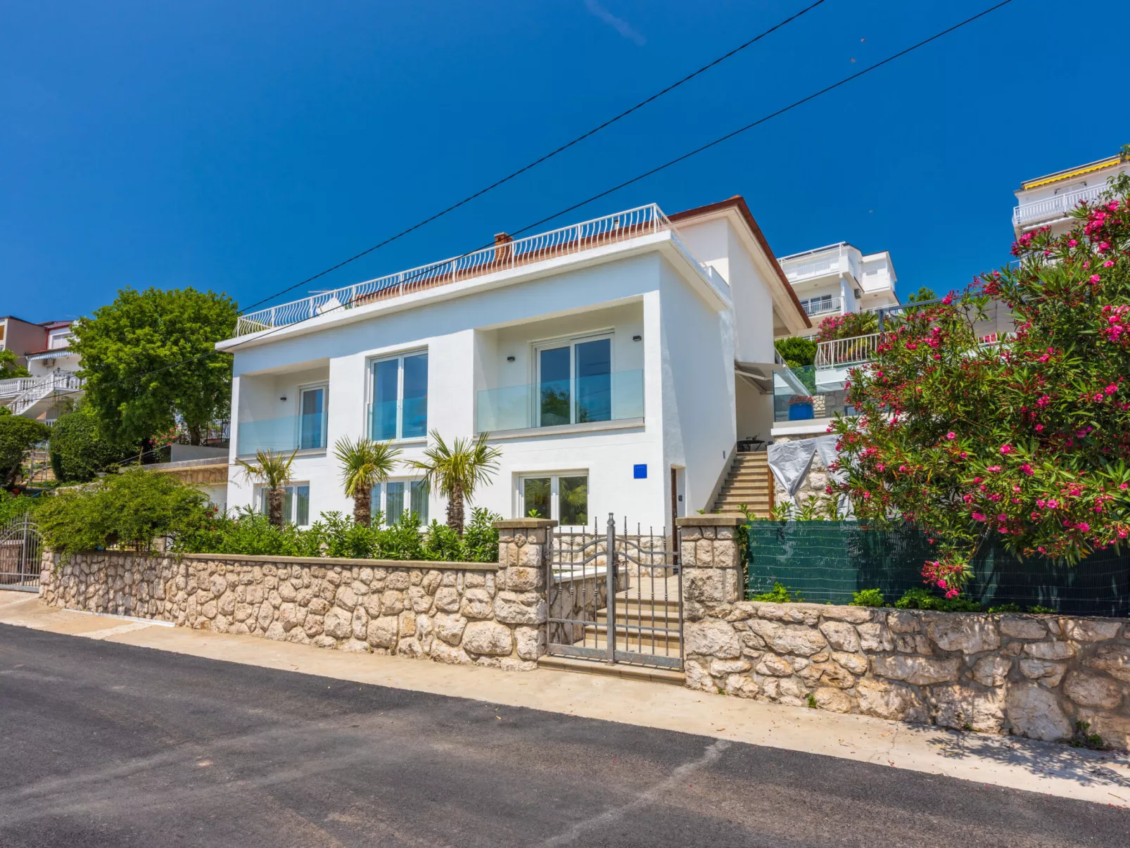 Amarie / HR-10963-01