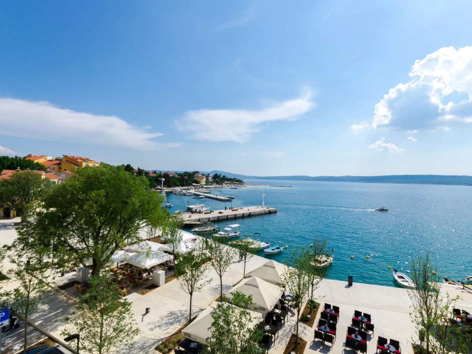 Julia Selce 4 / HR-10406-01