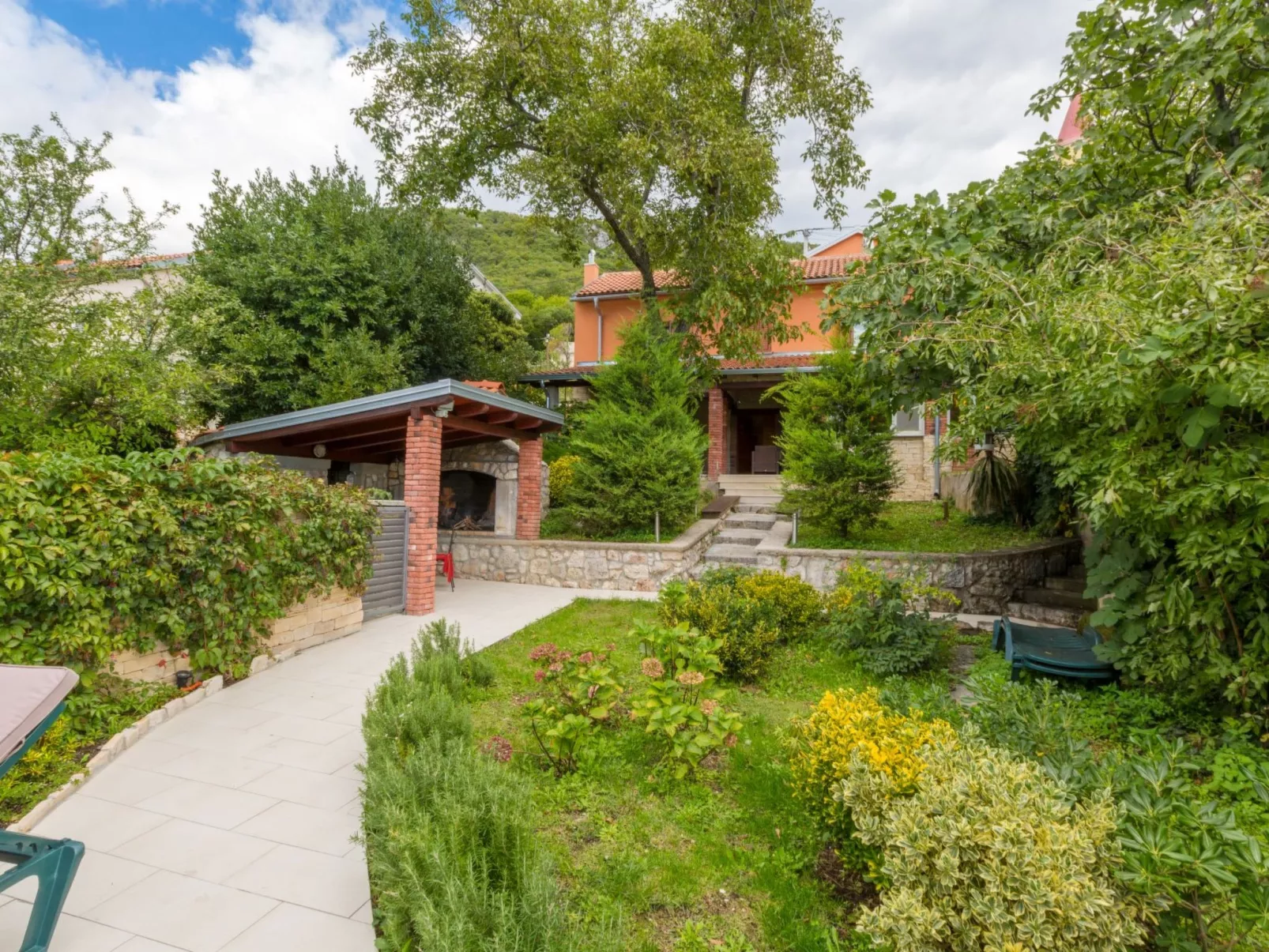 KRIZISCE / HR-09780-01