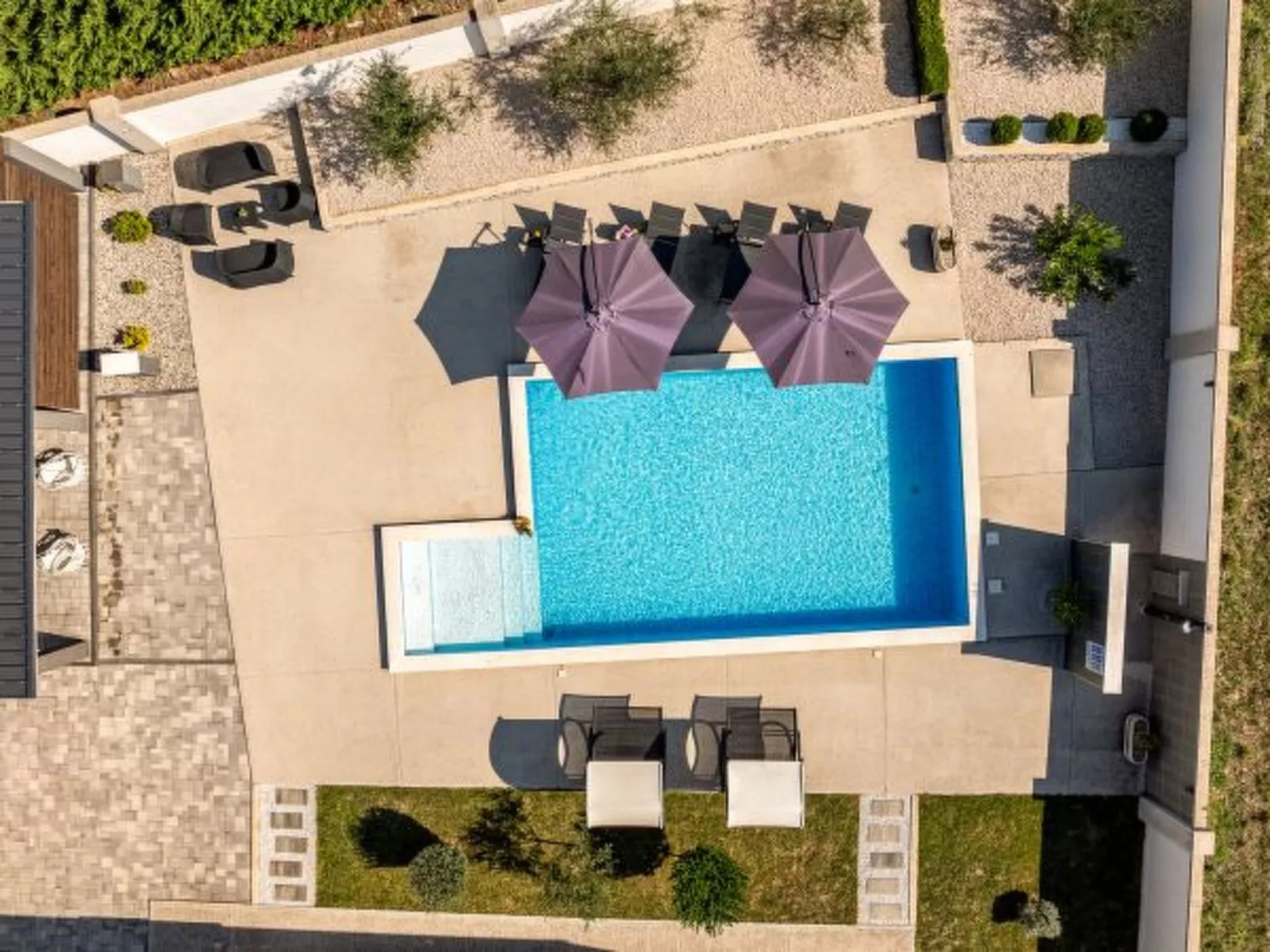 Villa Miranda with pool