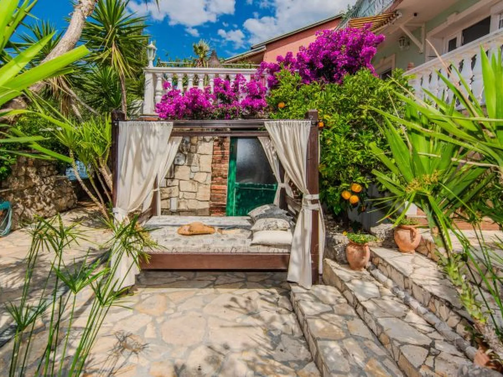 Rustical Villa VERDE with pool