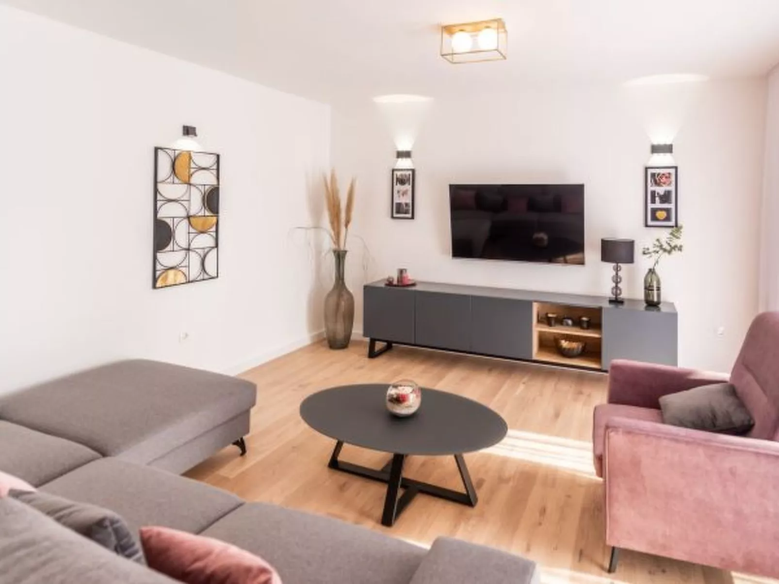 Villa Niko with heated pool