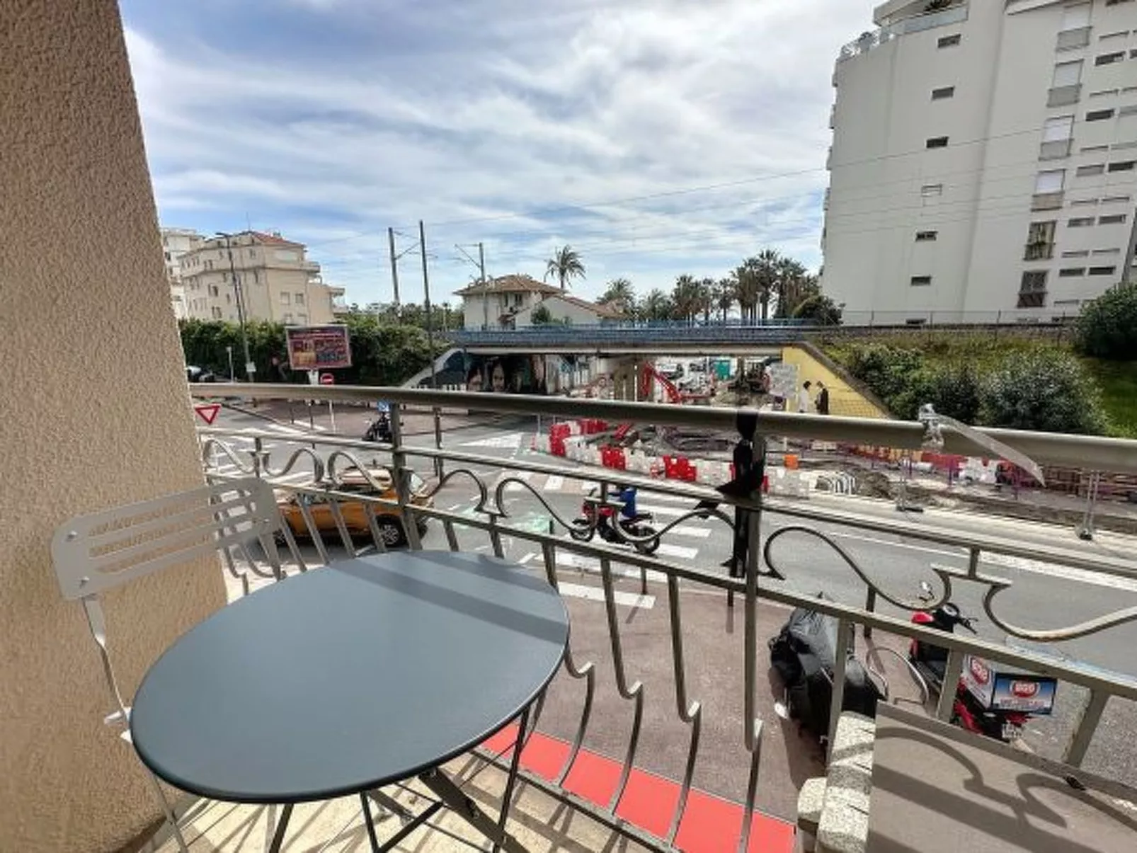 Beautiful 2 bedroom 2 mins from Croisette 337