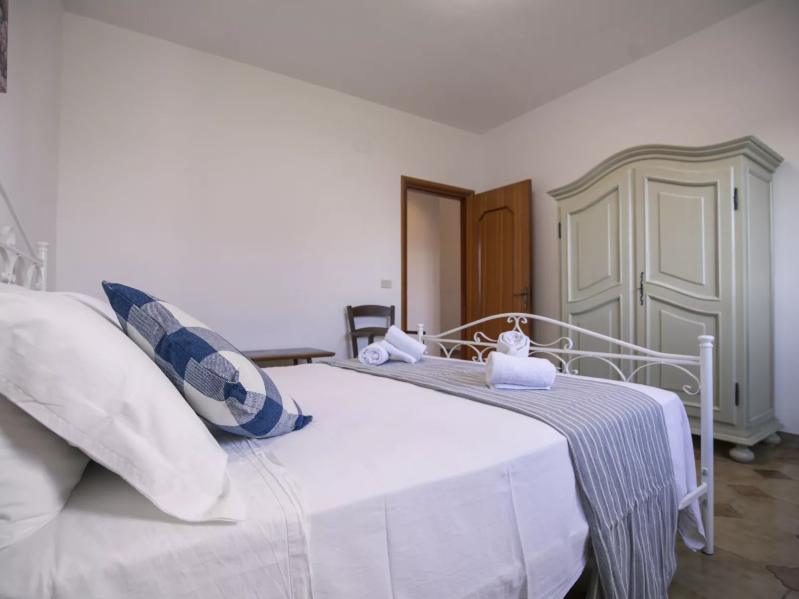 Villa del Mirto 300mt vom Meer, Privatparkplatz, Haustiere erlaubt