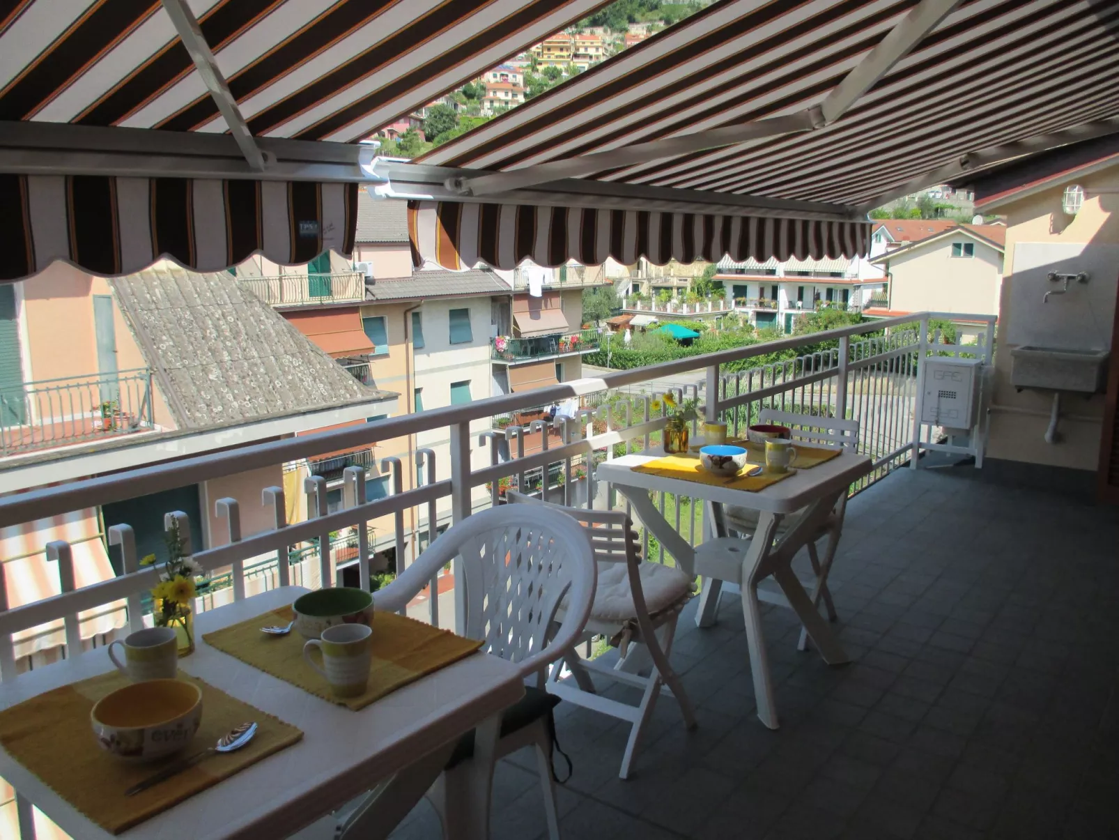 Ferienzimmer 'Mansarda Lina' mit Terrasse