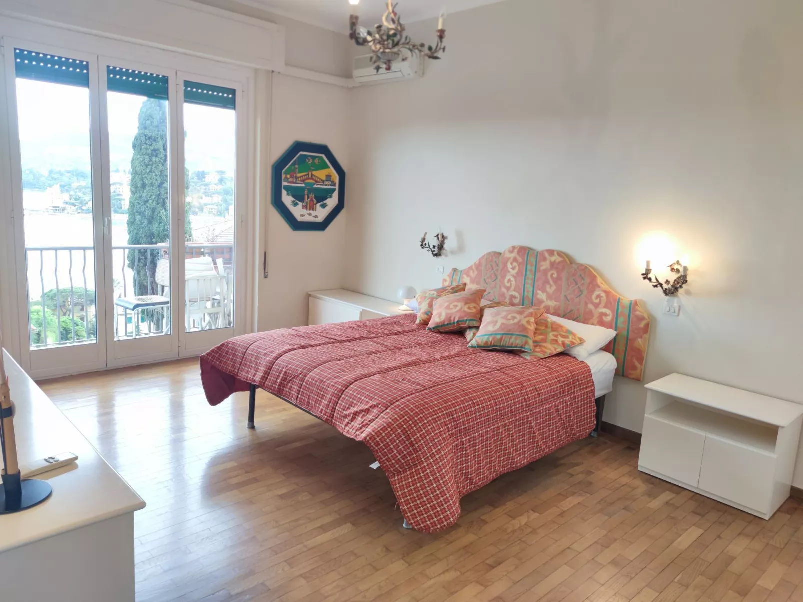 Für 6 Personen ca. 120 m&sup2; in Rapallo, Ligurien (Riviera di Levante)