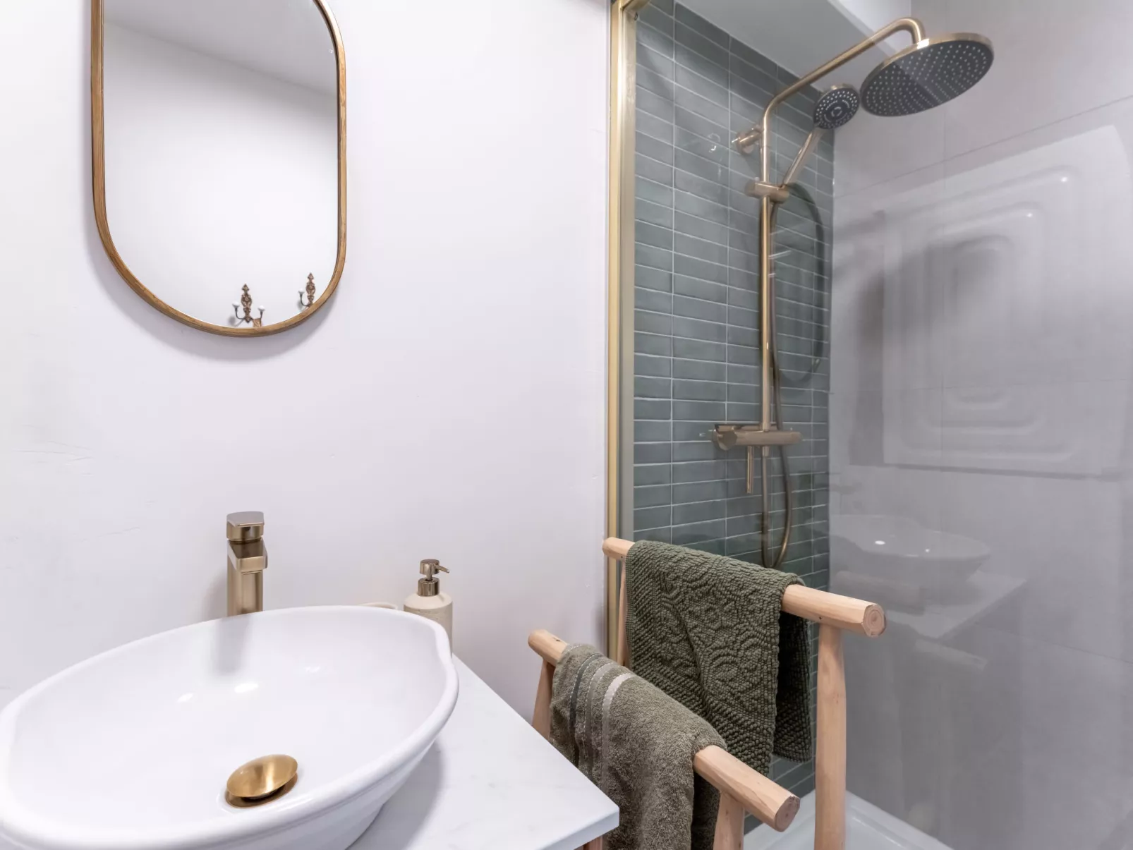 Centrally located "Jeroen"