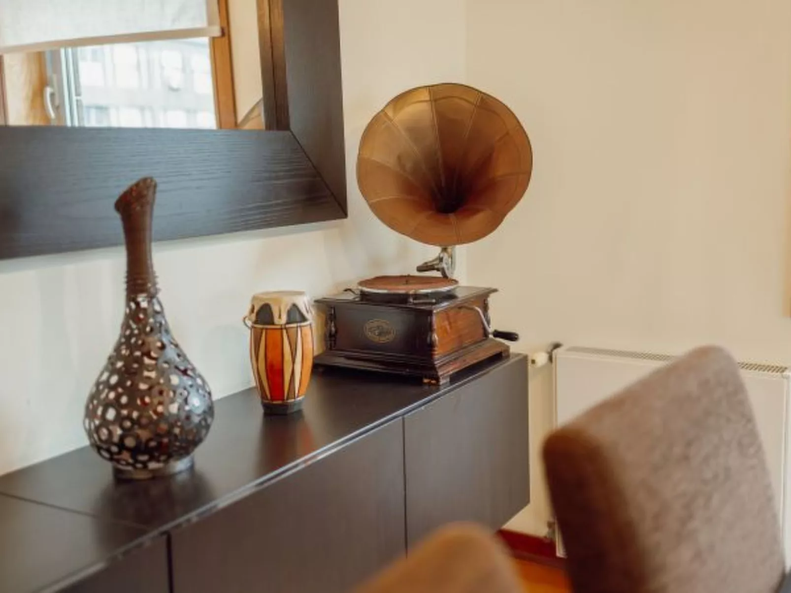 DOWNTOWN DELUXE 6 by VACATIONY