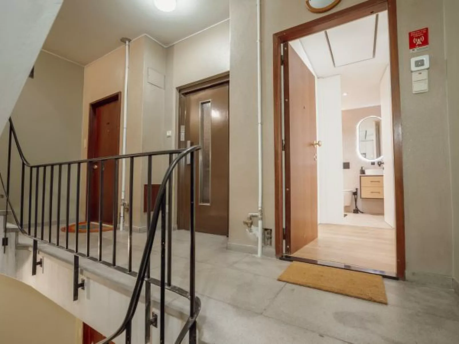 DOWNTOWN PREMIUM with BALCONY by VACATIONY