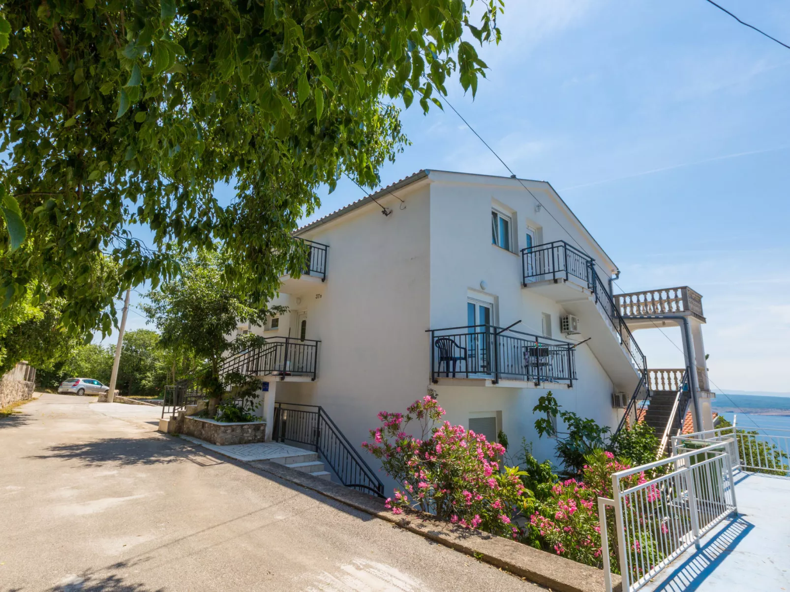 AIDA 6 / HR-02446-07