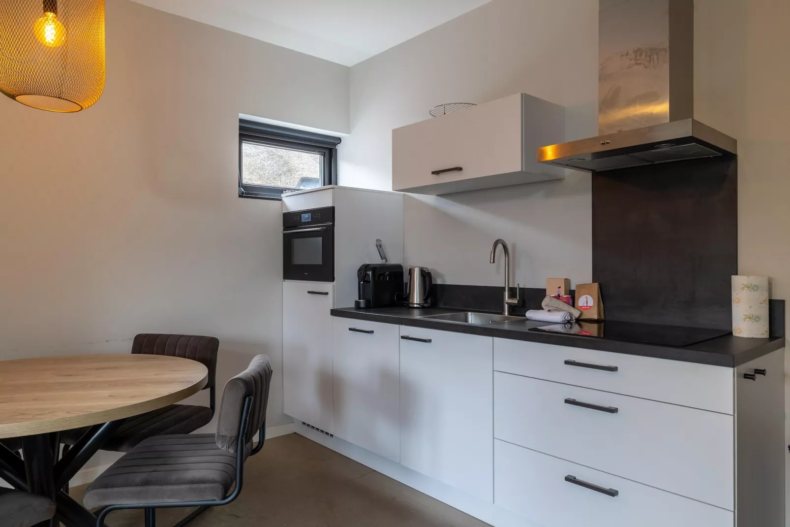 Kon Emmaweg 26 Vrouwenpolder 2p - Keuken