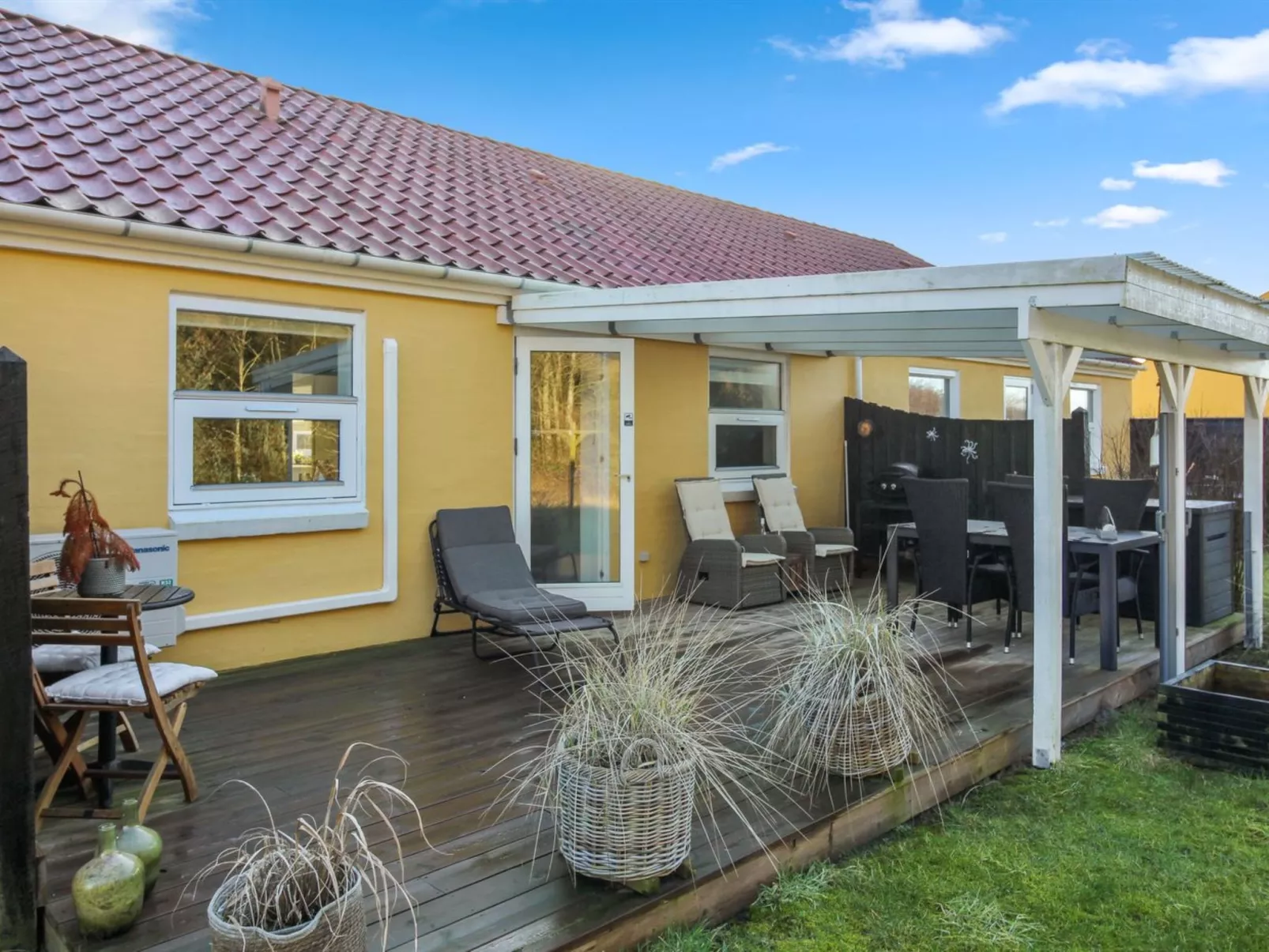 "Oddi" - 900m from the sea - Buiten