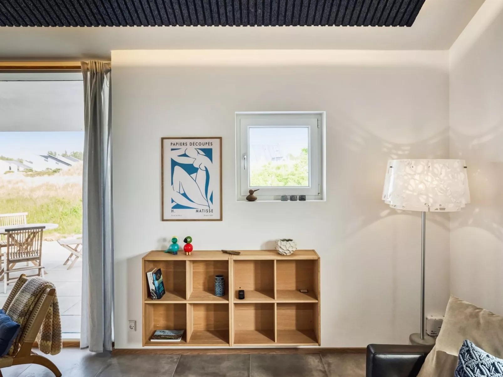 "Kaapo" - 1km from the sea - Binnen