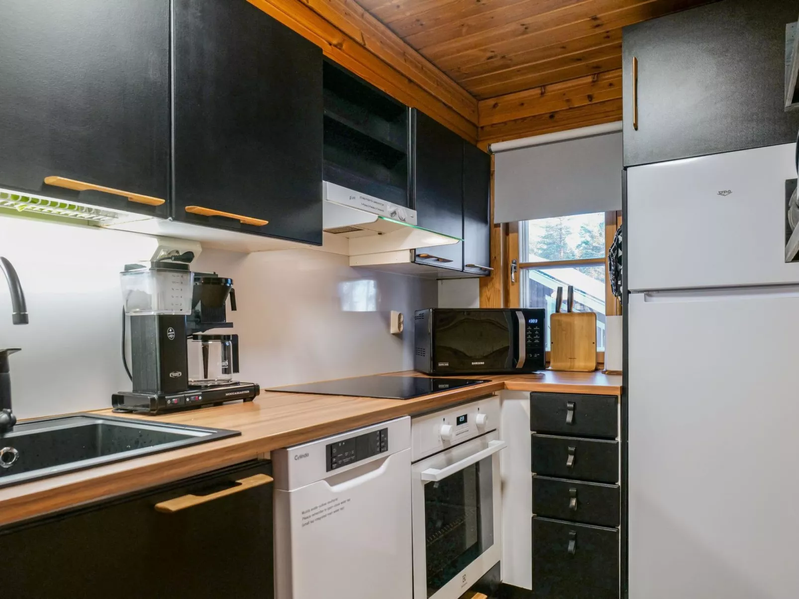 Kolin vernetti 1 - Binnen