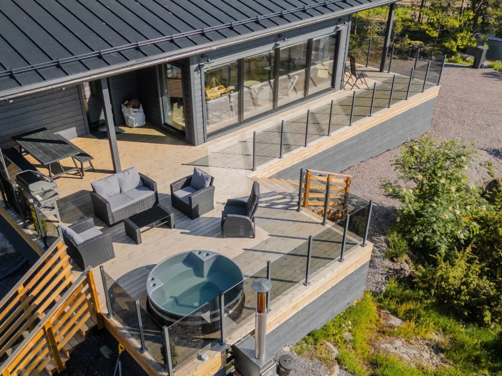 Sjöboda hill - Binnen