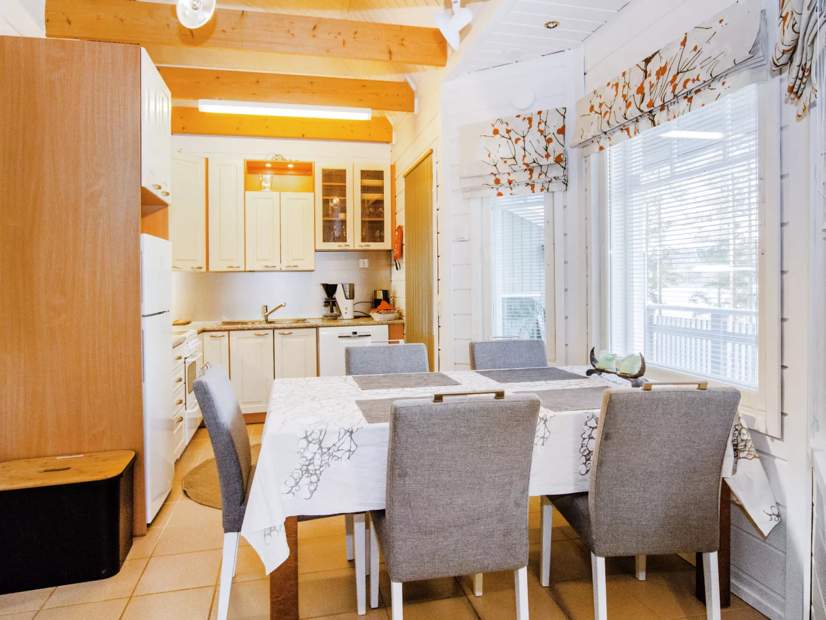 Saunaharju 6 - Binnen