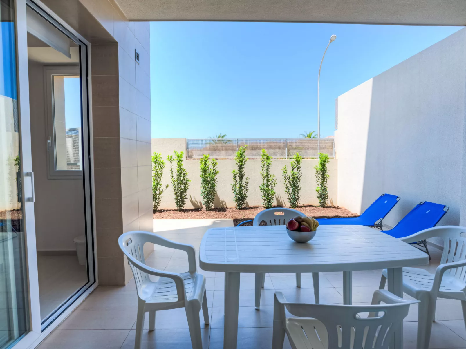 Appartamento con 2 camere al piano terra - Buiten