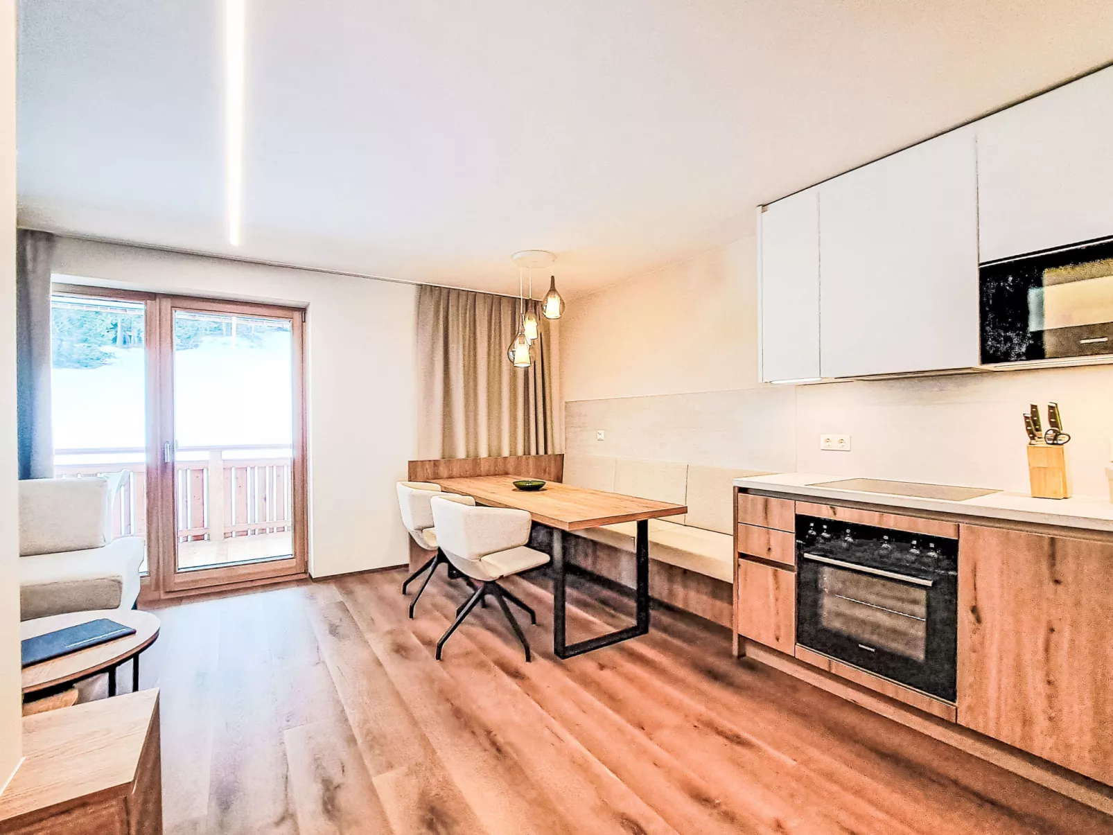 Aparthotel Iris - Binnen