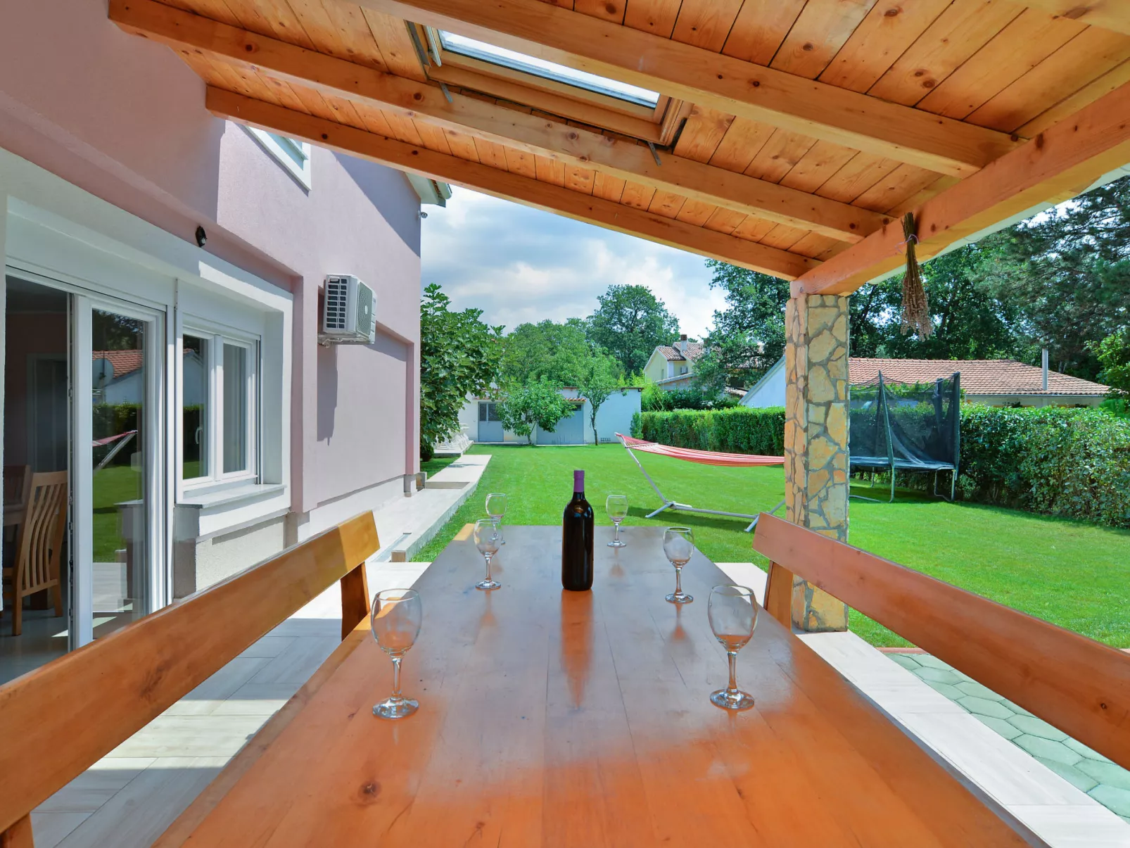 House 1719 - Image-tags.info