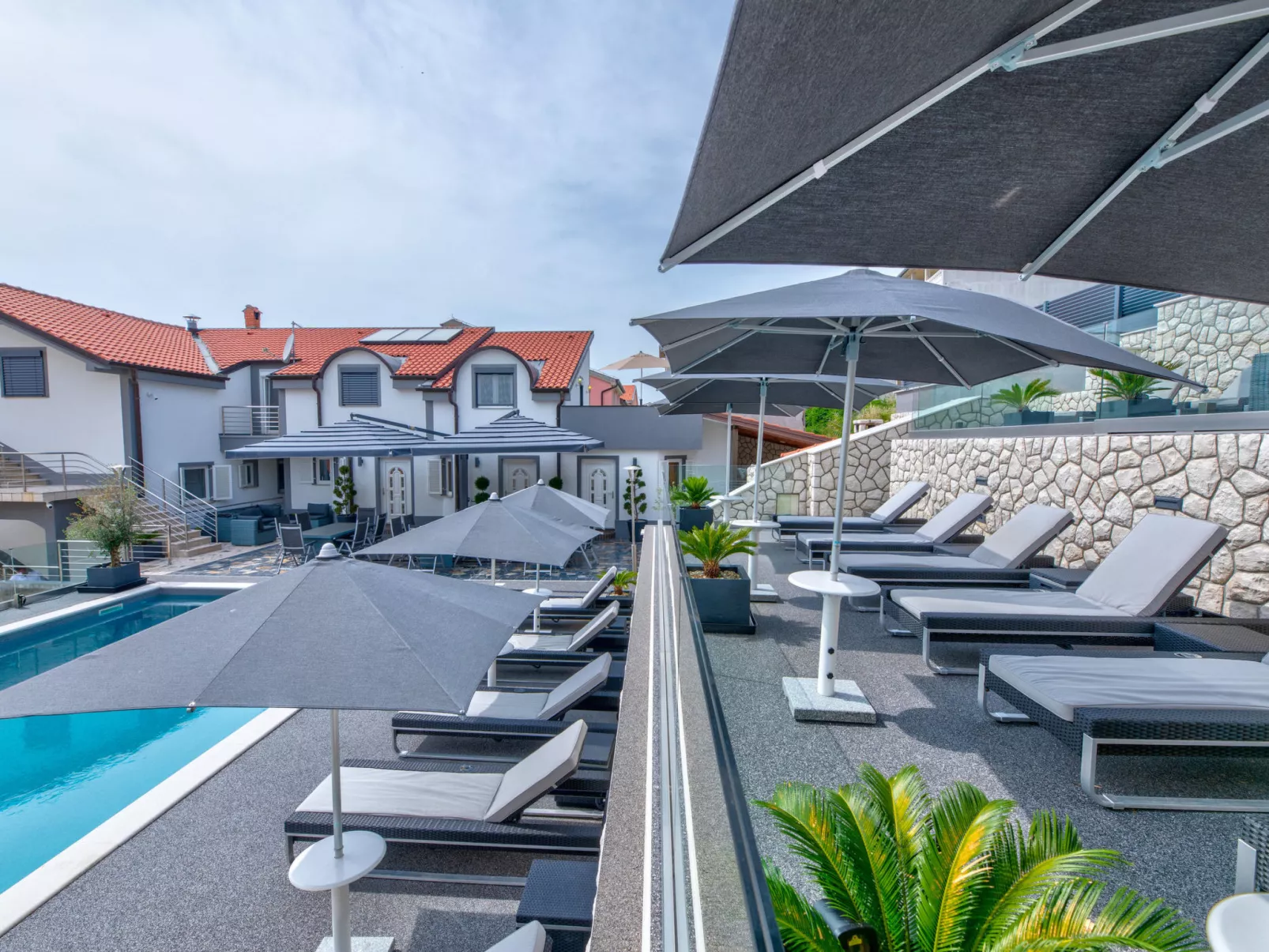 Villa Vivien Apartment 1 / HR-10640-03 - Buiten