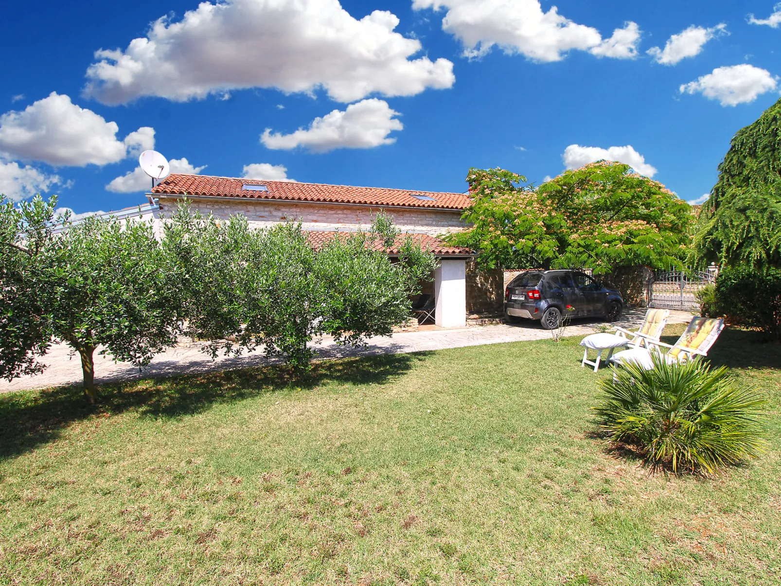 House 2147 - Image-tags.info