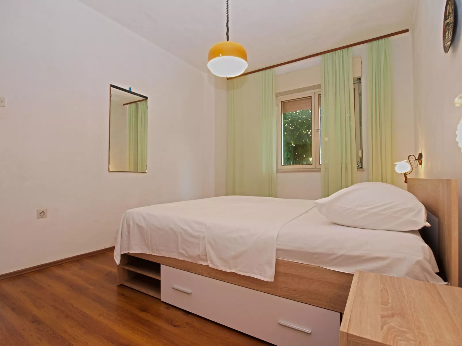 House 1214 - Image-tags.info