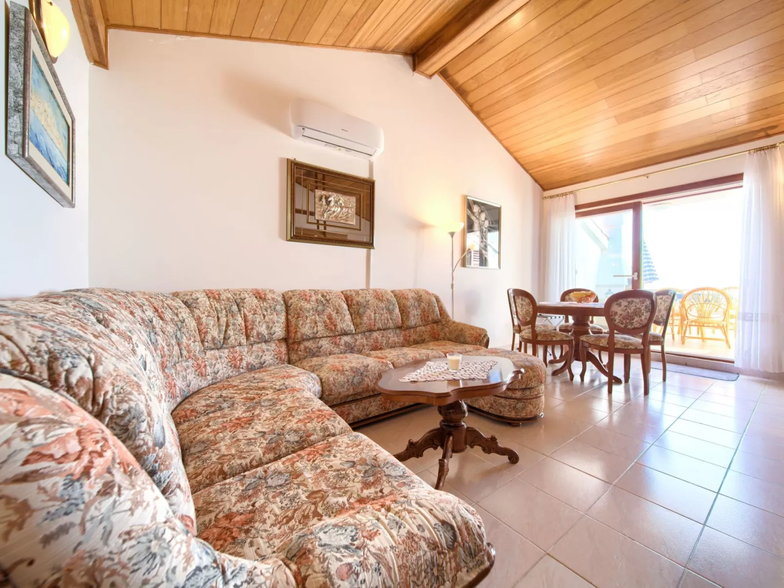 Apartment Galerija - Image-tags.info