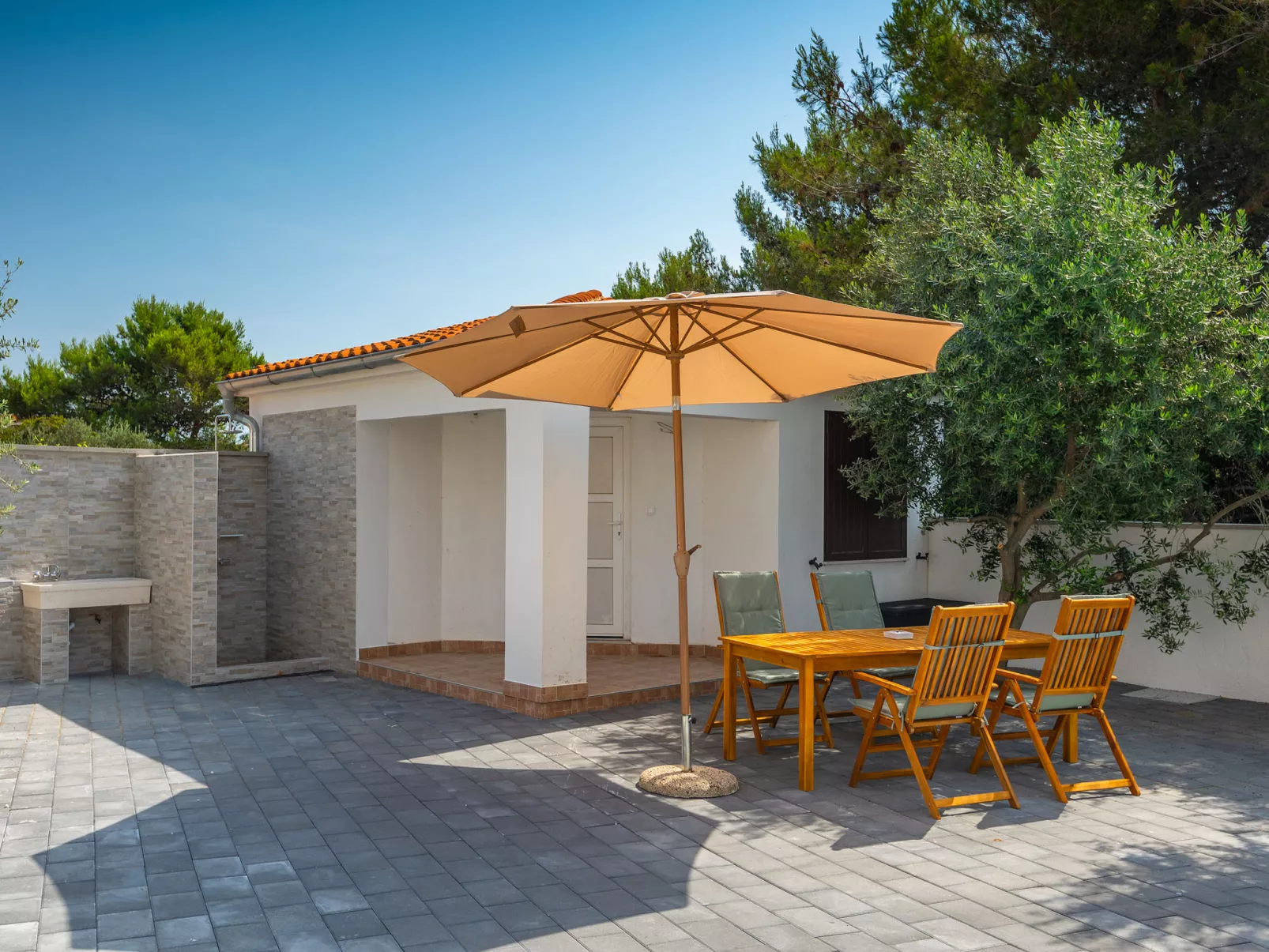 Apartment 2217 - Image-tags.info