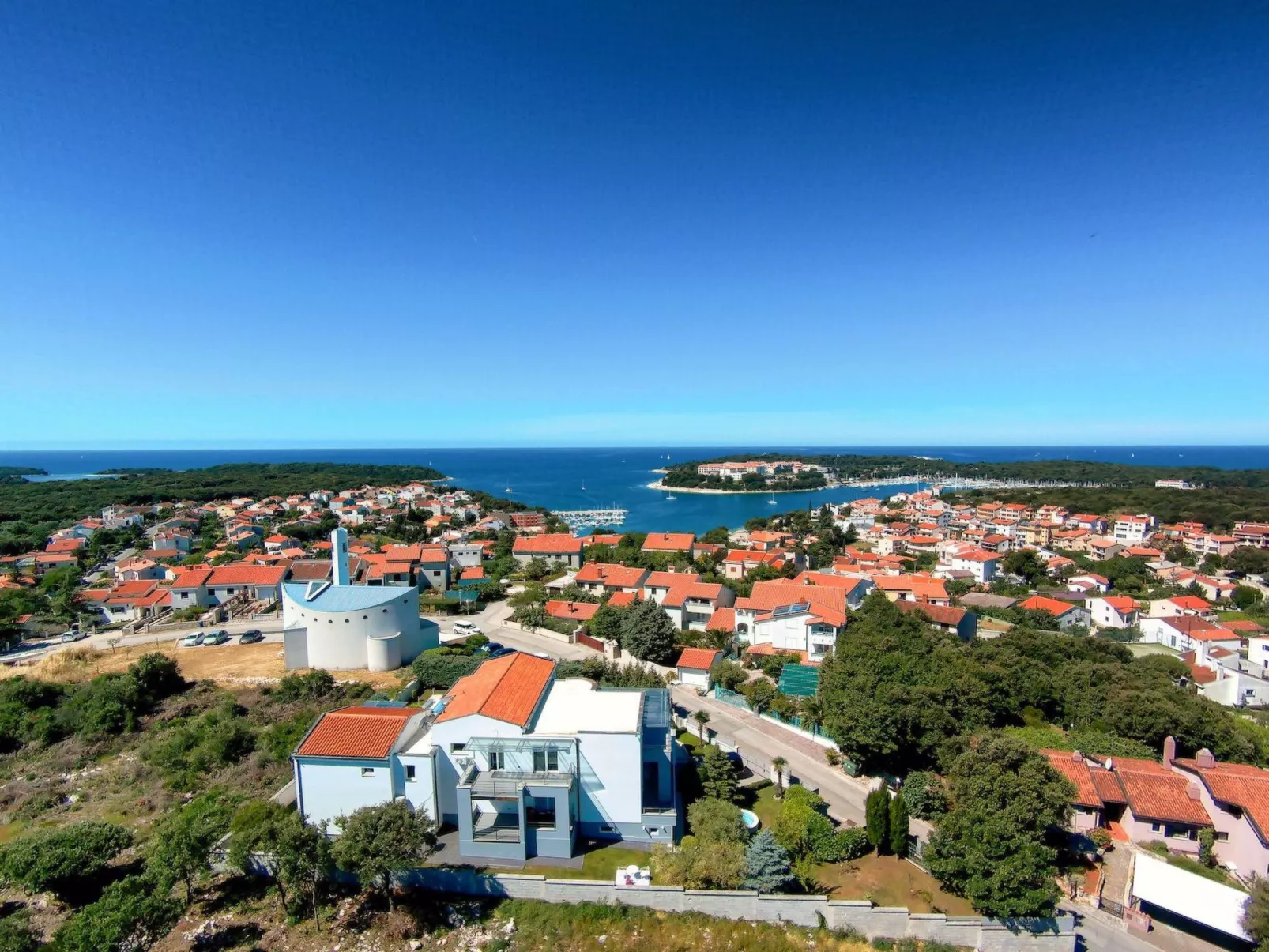 Villa Nicol - Image-tags.info