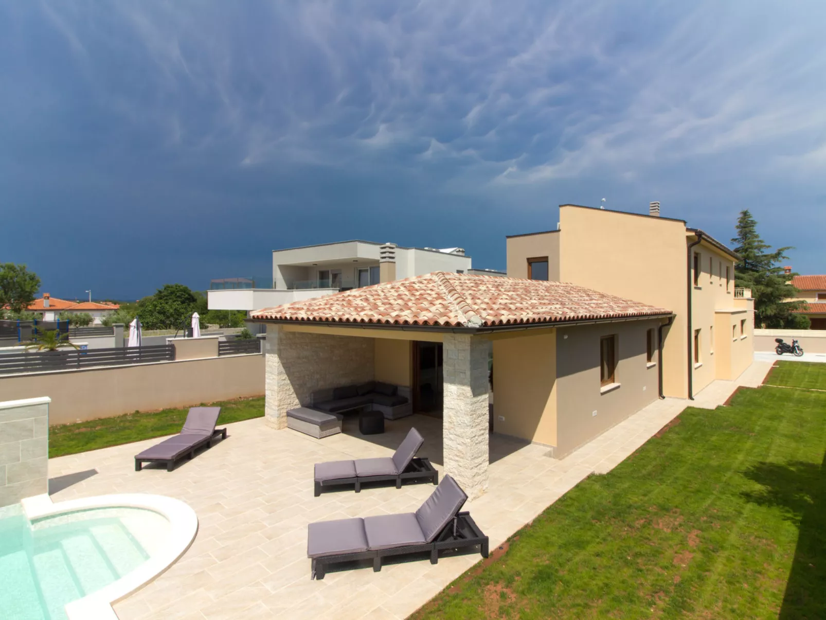 Villa Markulin - Image-tags.info