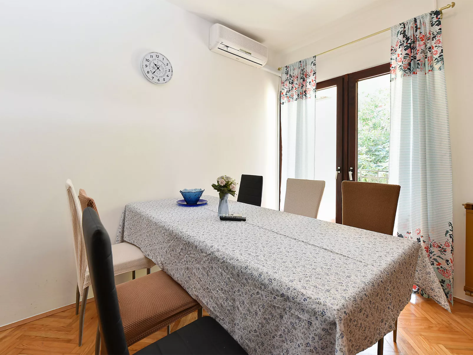 Apartment 2362 - Image-tags.info