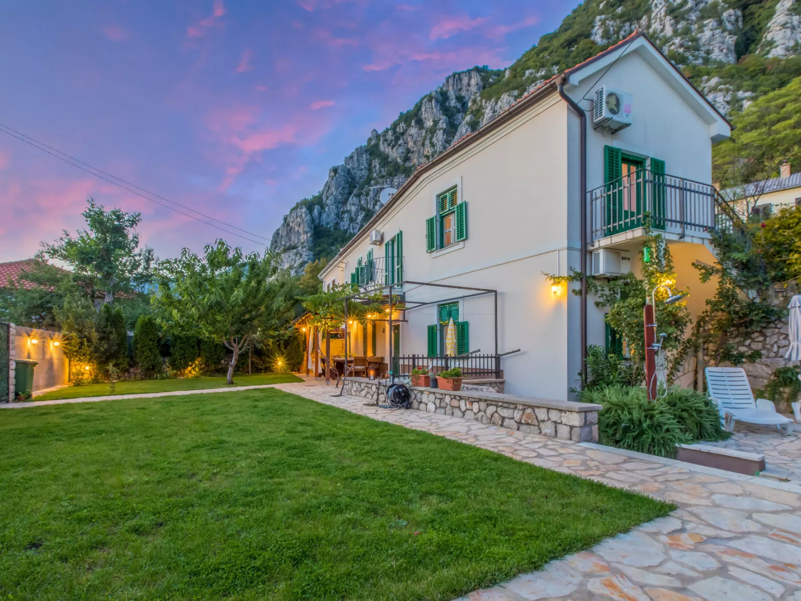 VILLA BARETIC / HR-10102-01 - Image-tags.info