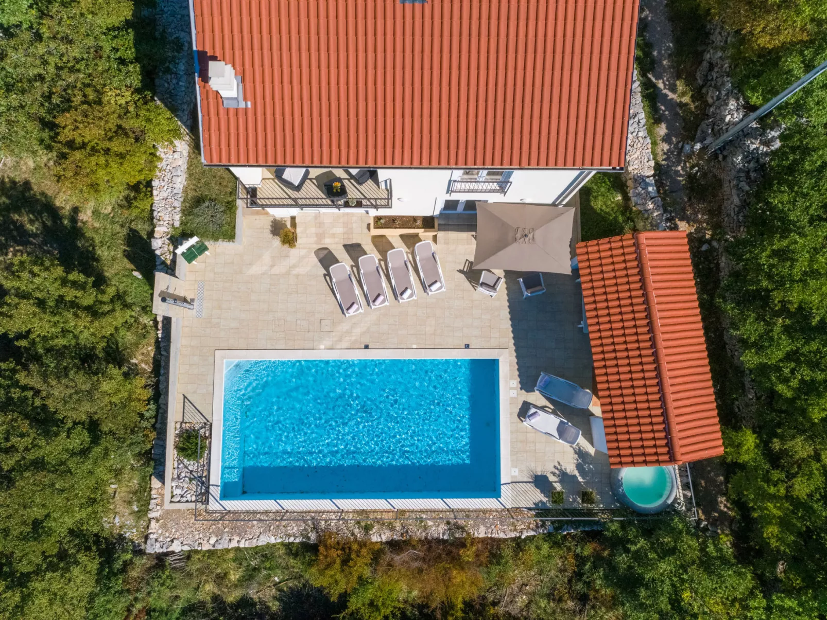 Holiday Home Aqua / HR-10991-01 - Image-tags.info