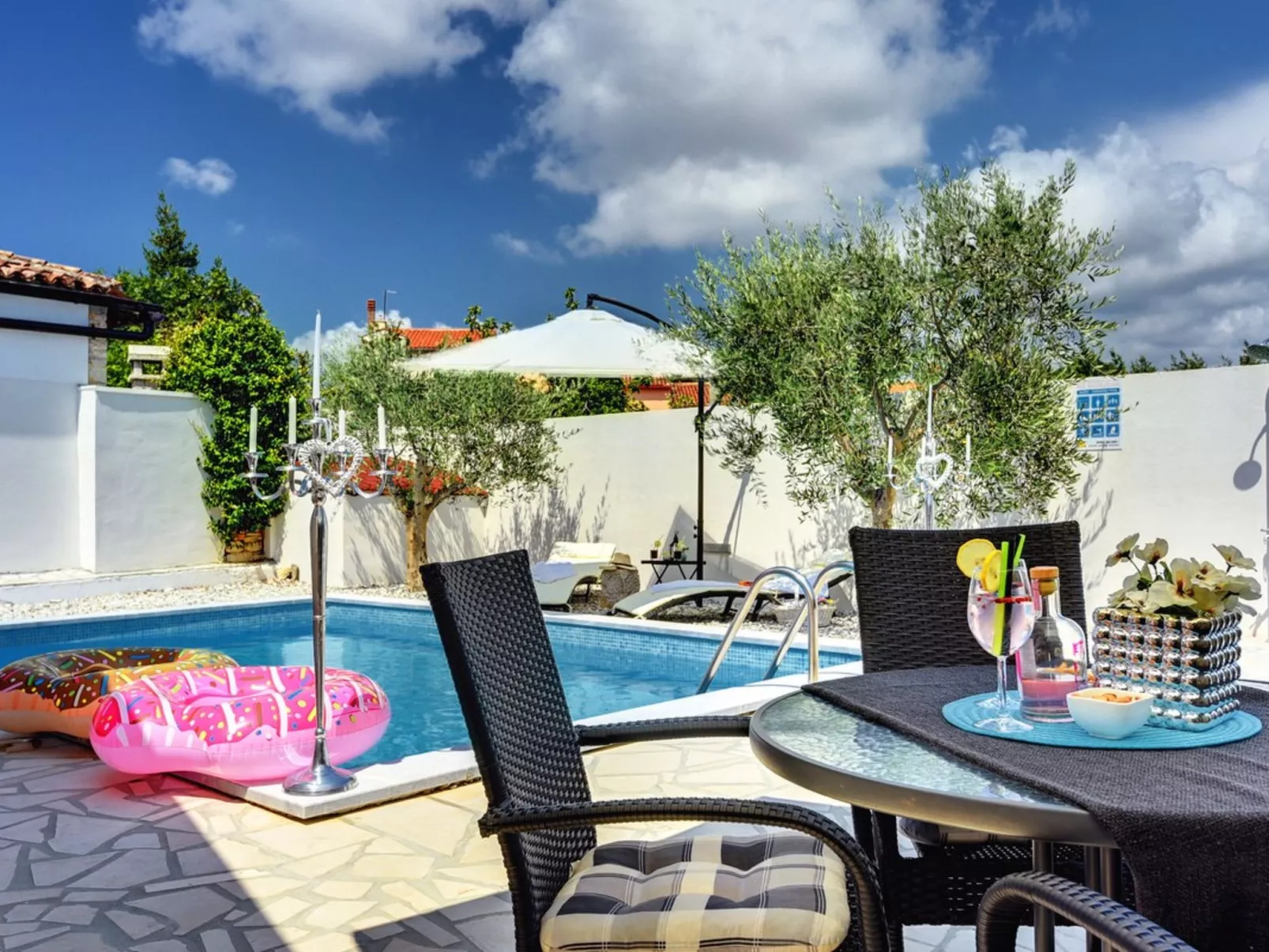 House Michelle - Image-tags.info