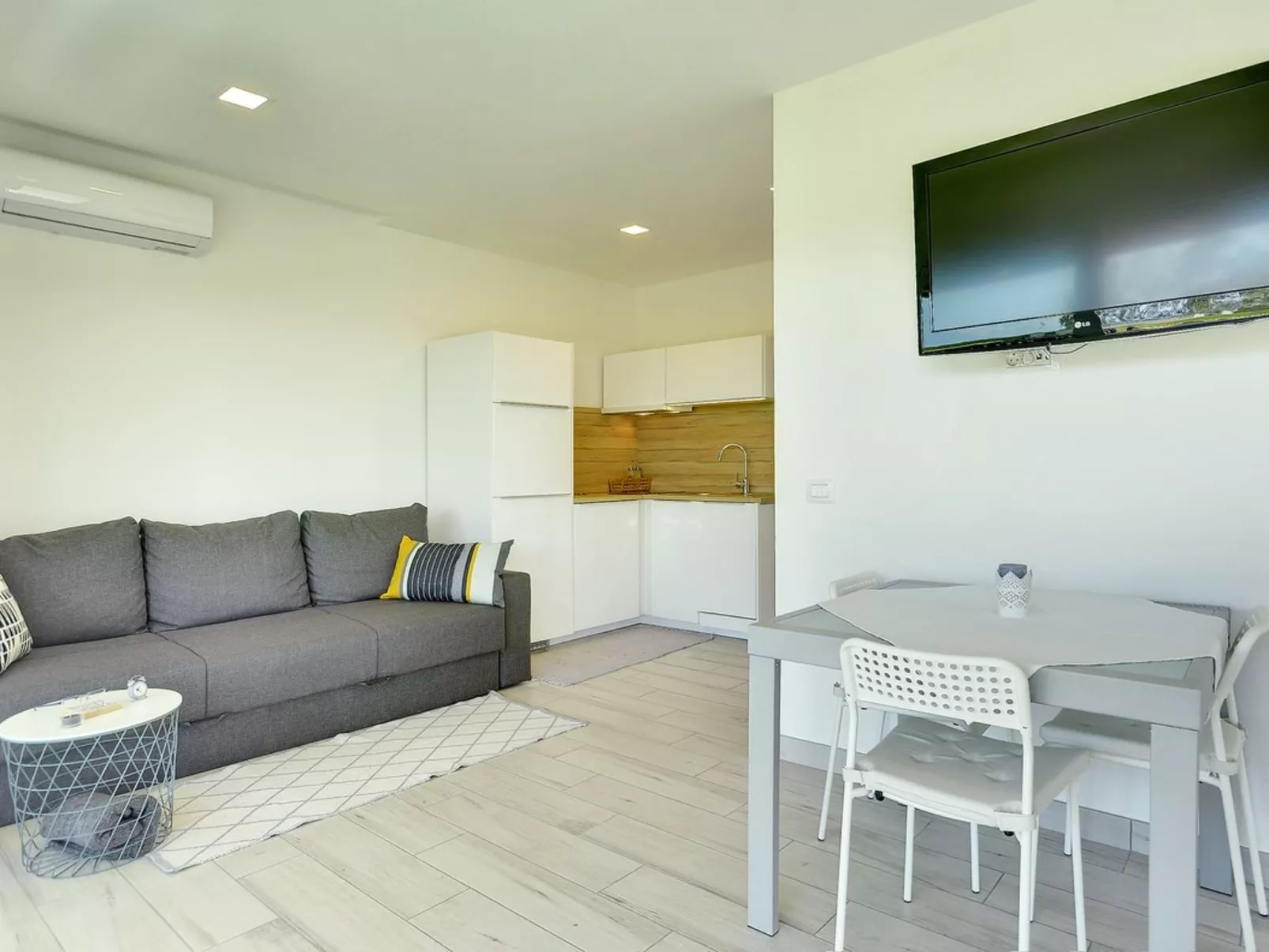 Casetta Maria - Image-tags.info