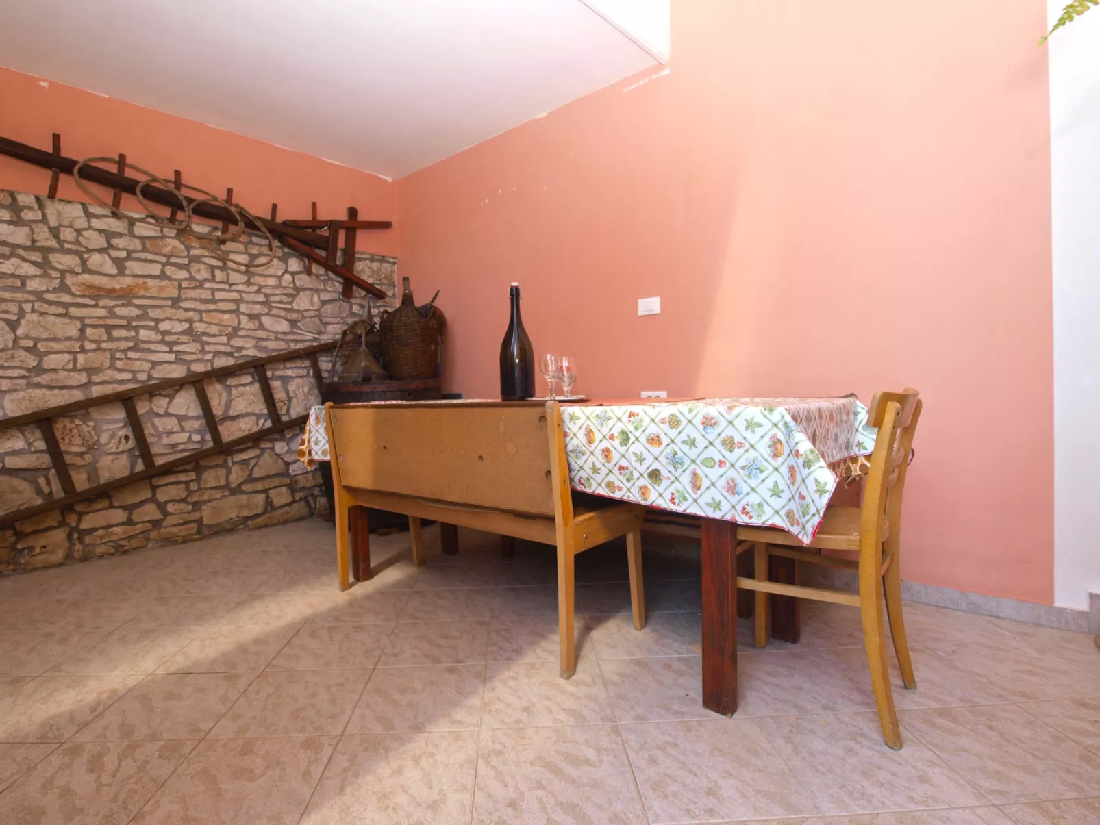 Apartment 1656 - Image-tags.info