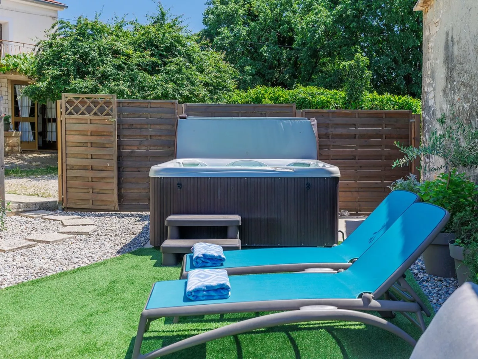 House Ana - Image-tags.info