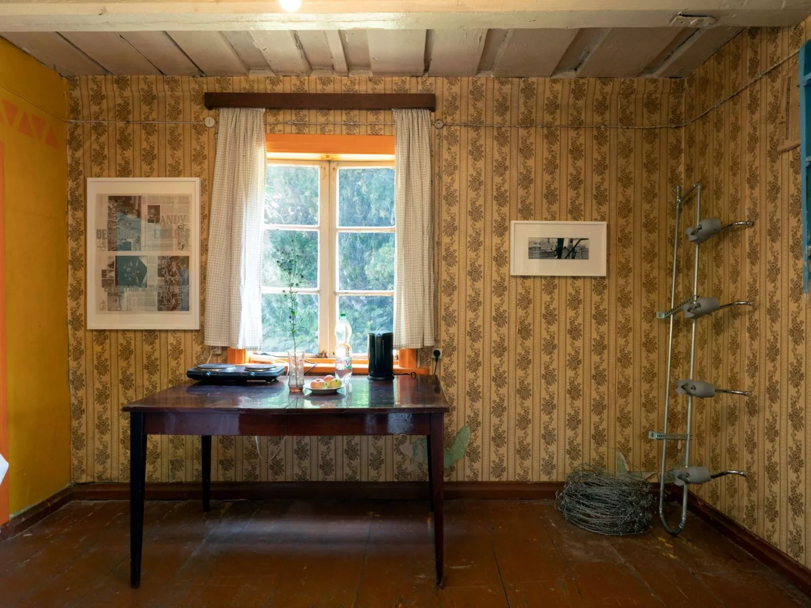 Retreat House - Binnen