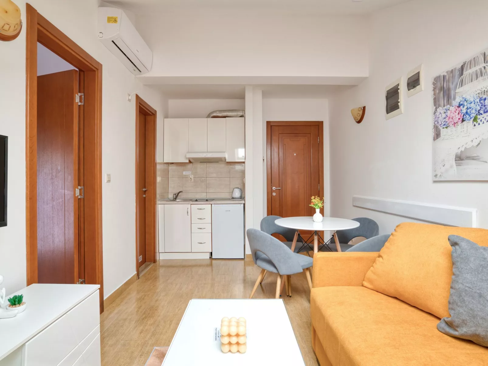 Wohnung "Clasik" mit Balkon - Binnen