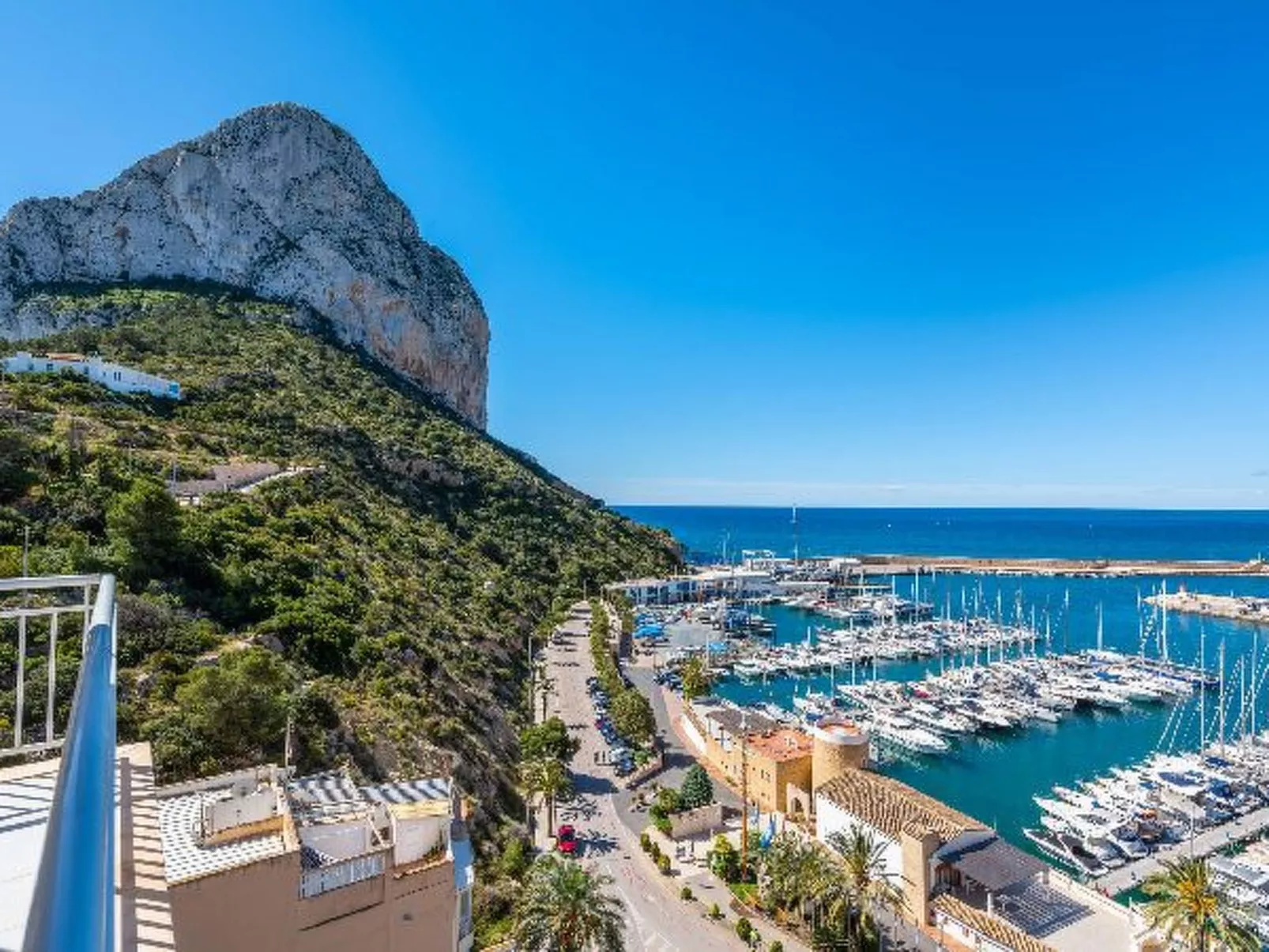 Apartment Nautico - PlusHolidays - Image-tags.info