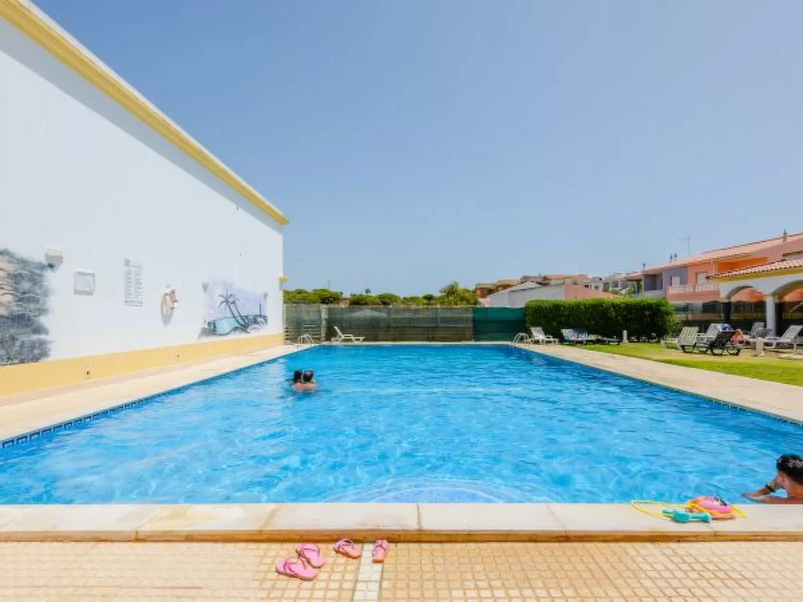 Alfamar Apartment at Praia da Falesia - Buiten