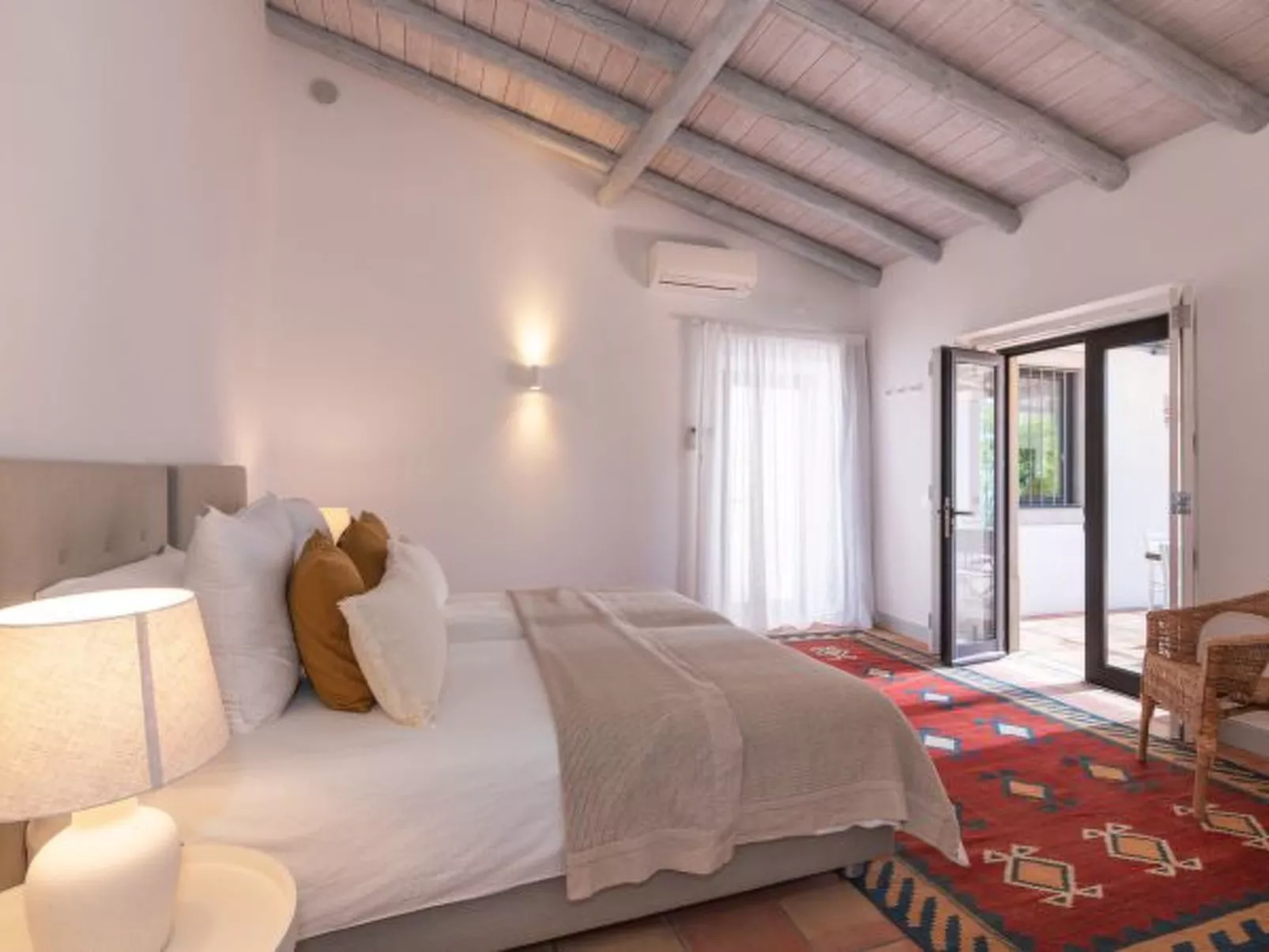 Casa Velha: Pool & Ocean View - Binnen