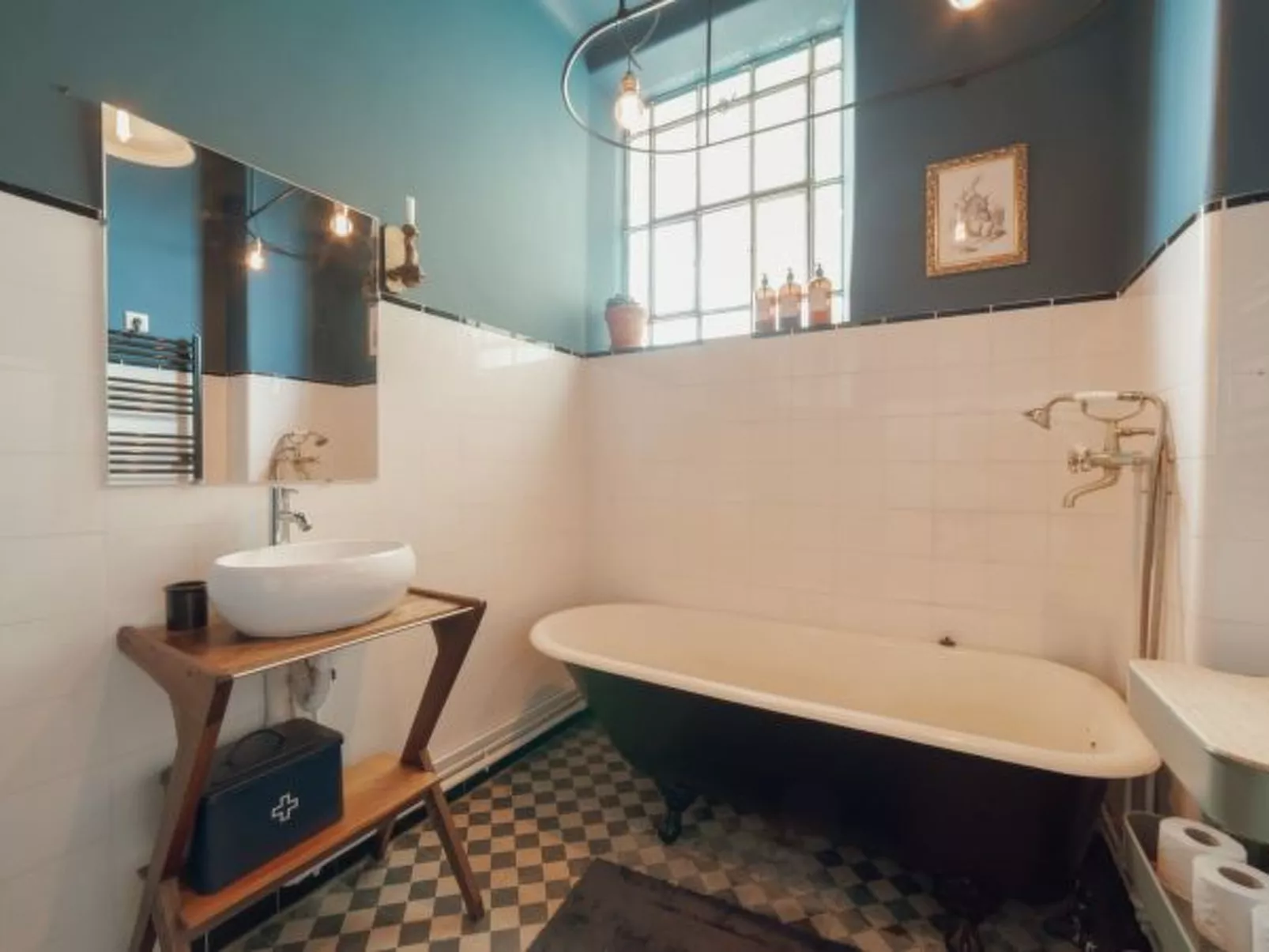 DOWNTOWN RETRO BOLHAO by VACATIONY - Binnen