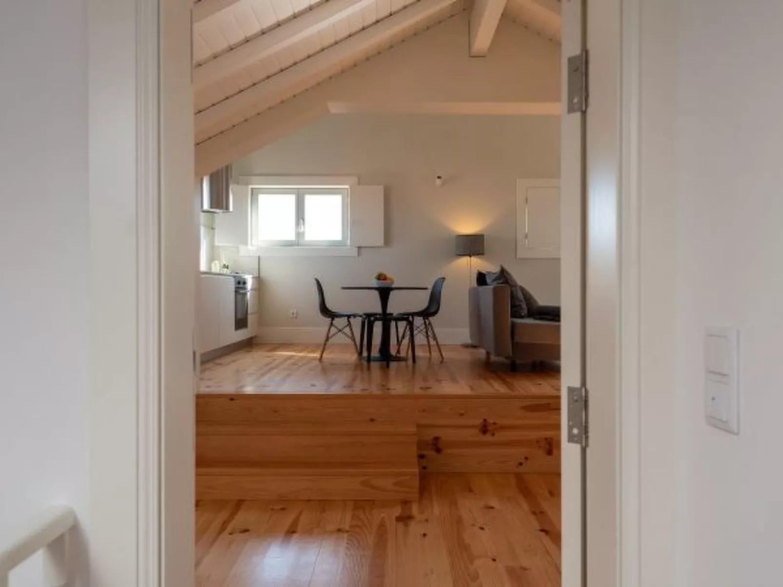 OPORTO ROOFTOP STUDIO by VACATIONY - Binnen